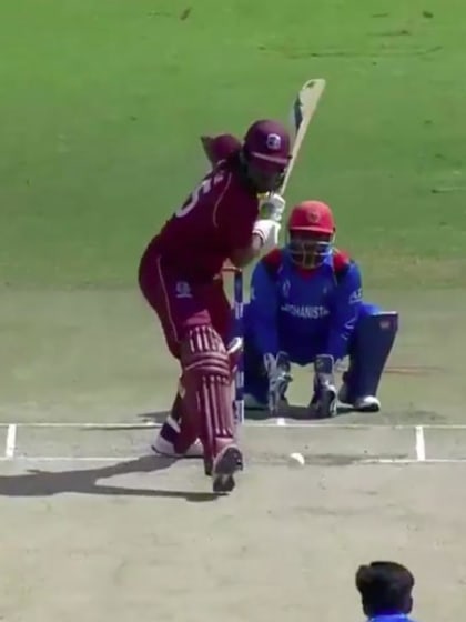 WATCH: Mujeeb snares Gayle for second time in tournament