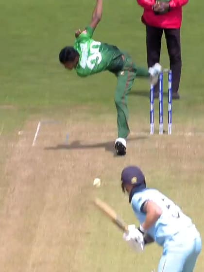 CWC19: ENG v BAN - Mortaza catches Stokes at the third attempt