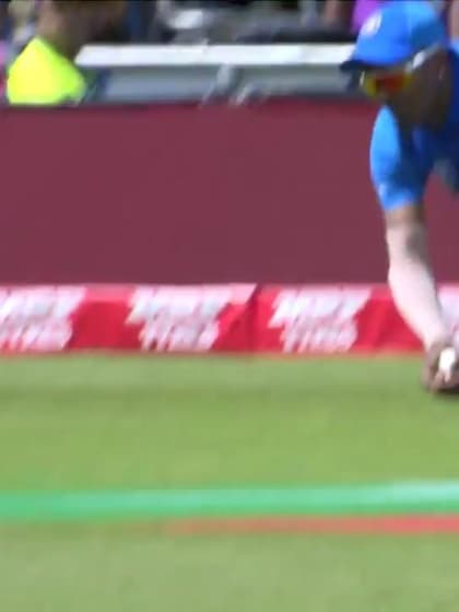 CWC19: SL v IND - Hardik takes a stunning catch 