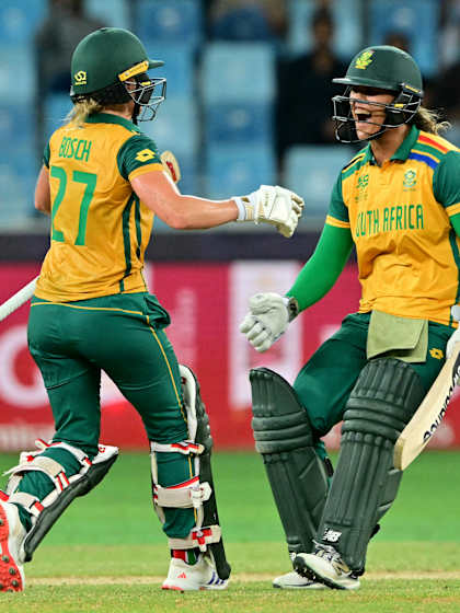 Superb South Africa stun defending champions Australia to reach final