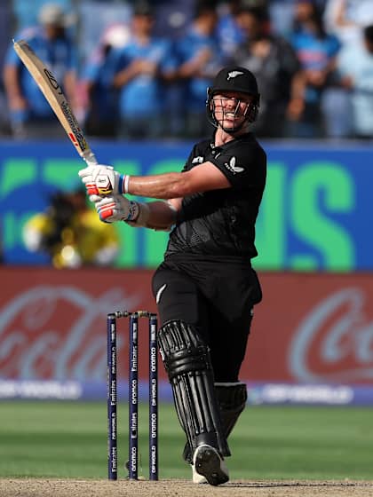 New Zealand move the run-rate on at the death | IND v NZ | Champions Trophy 2025
