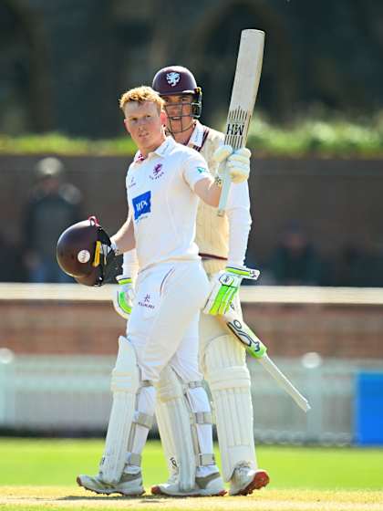 England call up talented youngster as injury replacement for Zimbabwe Test 