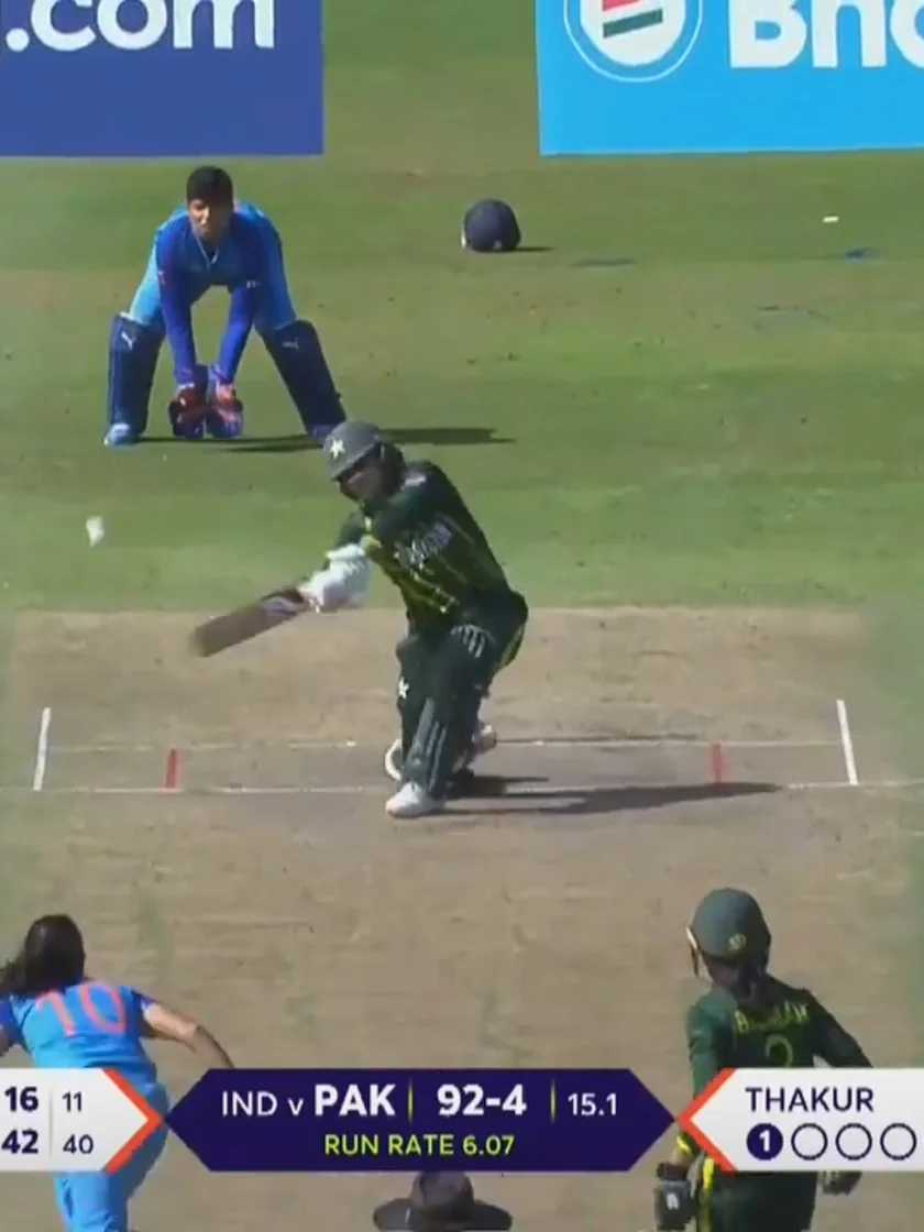 Logo of Six - Ayesha Naseem | IND v PAK | Women's T20WC 2023